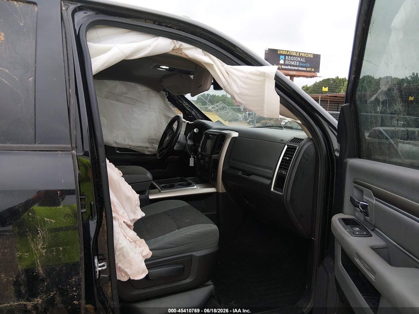 2014 Ram 2500 VIN 3C6UR5DL4EG155234 IAAI salvage auction — ALL OVER, Salvage Title, sold $2,400 on 2026-07-31 (photo 5)
