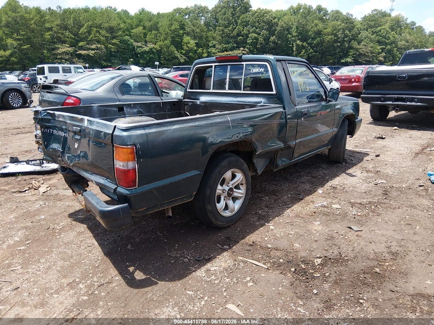 1994 Mitsubishi Mighty max / s VIN JA7LS21G7RP012095 IAAI salvage auction — FRONT & REAR, Salvage (Alabama), sold $550 on 2026-07-08 (photo 4)