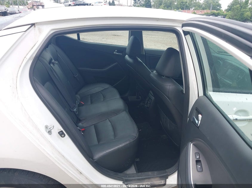 2016 Kia Optima VIN KNAGN4AD6G5098910 IAAI salvage auction — LEFT FRONT, Salvage Title, sold $1,400 on 2026-07-24 (photo 8)