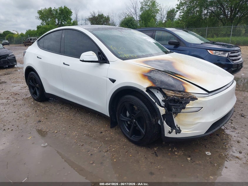 2026 Tesla Model y VIN 7SAYGDEE9TF408600 IAAI salvage auction — EXTERIOR BURN, Salvage (Wisconsin), sold $21,450 on 2026-07-23 (photo 1)