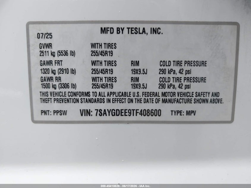 2026 Tesla Model y VIN 7SAYGDEE9TF408600 IAAI salvage auction — EXTERIOR BURN, Salvage (Wisconsin), sold $21,450 on 2026-07-23 (photo 8)