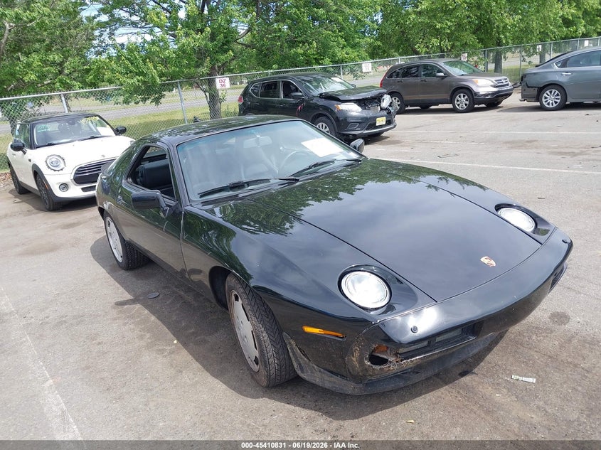 1986 Porsche 928 VIN WP0JB0929GS860559 IAAI salvage auction — LEFT SIDE, Salvage (Idaho), sold $4,000 on 2026-07-20 (photo 1)