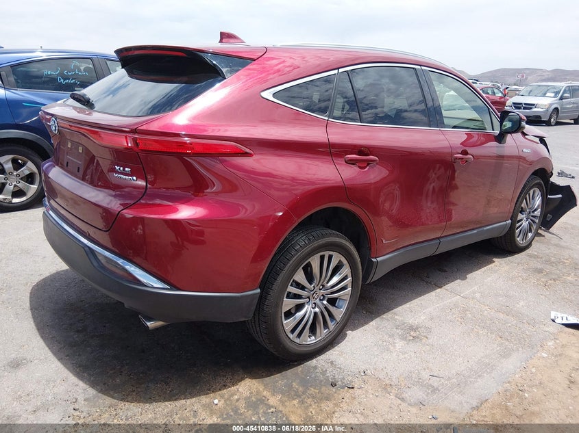 2021 Toyota Venza VIN JTEAAAAH5MJ067569 IAAI salvage auction — FRONT END, Salvage Title, sold $9,100 on 2026-08-19 (photo 4)
