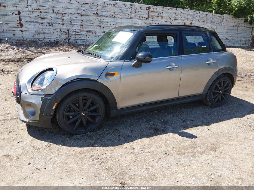 2017 Mini Hard top VIN WMWXU1C55H2E18389 IAAI salvage auction — FRONT END, Wait Title, sold $2,300 on 2026-09-19 (photo 2)