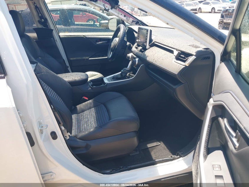 2019 Toyota Rav 4 VIN JTMEWRFV4KD509774 IAAI salvage auction — ROOF, Salvage (Alabama), sold $10,350 on 2026-07-14 (photo 5)