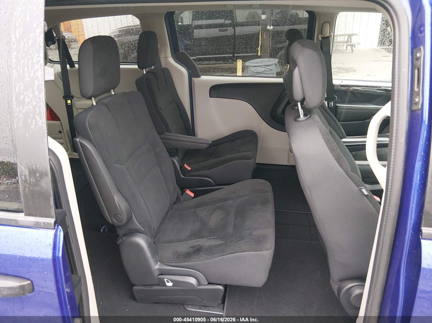 2019 Dodge Grand caravan VIN 2C4RDGBG0KR641642 IAAI salvage auction — NORMAL WEAR, Sf97 (Georgia), sold $7,675 on 2026-09-09 (photo 8)