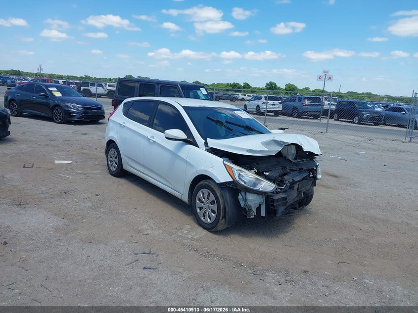2015 Hyundai Accent VIN KMHCT5AE3FU217793 IAAI salvage auction — FRONT END, Salvage (Texas), sold $450 on 2026-07-21 (photo 1)