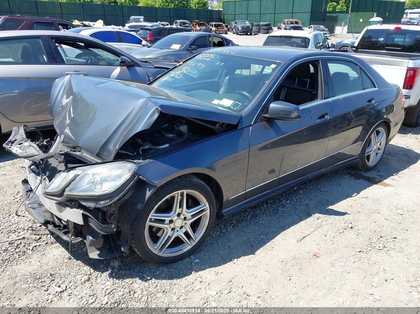 2013 Mercedes-benz E-klasse VIN WDDHF8JBXDA730424 IAAI salvage auction — FRONT & REAR, Mv-907A (New York), sold $825 on 2026-07-21 (photo 2)
