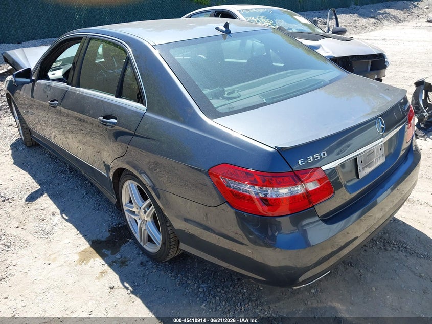 2013 Mercedes-benz E-klasse VIN WDDHF8JBXDA730424 IAAI salvage auction — FRONT & REAR, Mv-907A (New York), sold $825 on 2026-07-21 (photo 3)