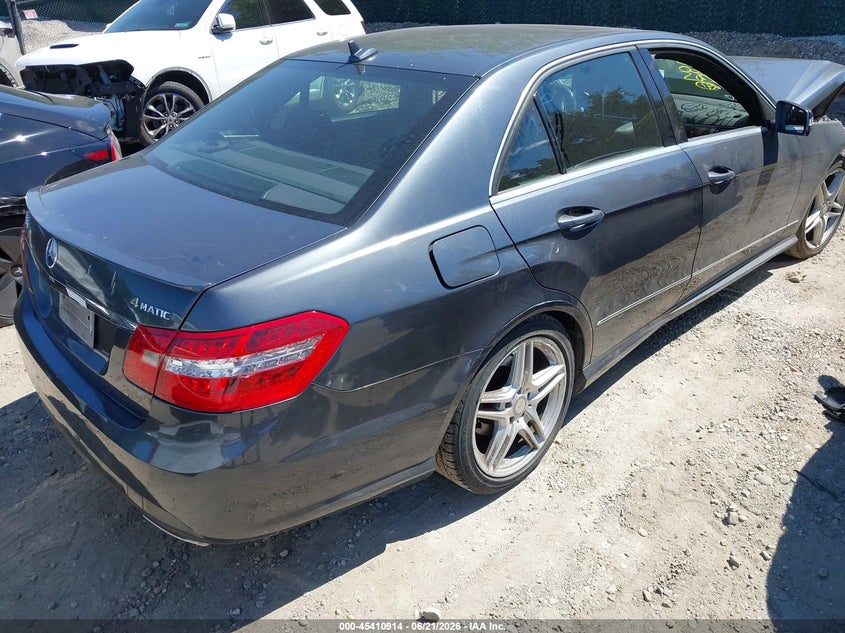 2013 Mercedes-benz E-klasse VIN WDDHF8JBXDA730424 IAAI salvage auction — FRONT & REAR, Mv-907A (New York), sold $825 on 2026-07-21 (photo 4)