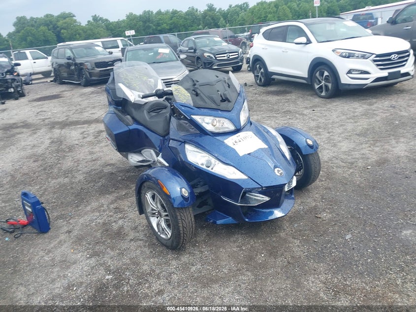 2011 Can-am Spyder roadster VIN 2BXJBKC19BV001520 IAAI salvage auction — FRONT END, Salvage - Greater Than 75% (Maryland), sold $1,550 on 2026-07-21 (photo 1)