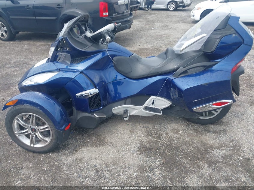 2011 Can-am Spyder roadster VIN 2BXJBKC19BV001520 IAAI salvage auction — FRONT END, Salvage - Greater Than 75% (Maryland), sold $1,550 on 2026-07-21 (photo 9)