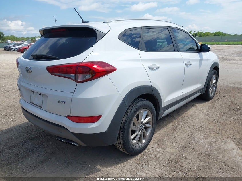 2017 Hyundai Tucson VIN KM8J33A21HU469076 IAAI salvage auction — NORMAL WEAR, Original (Texas), sold $2,600 on 2026-07-13 (photo 4)