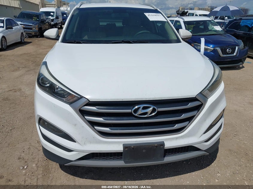 2017 Hyundai Tucson VIN KM8J33A21HU469076 IAAI salvage auction — NORMAL WEAR, Original (Texas), sold $2,600 on 2026-07-13 (photo 6)