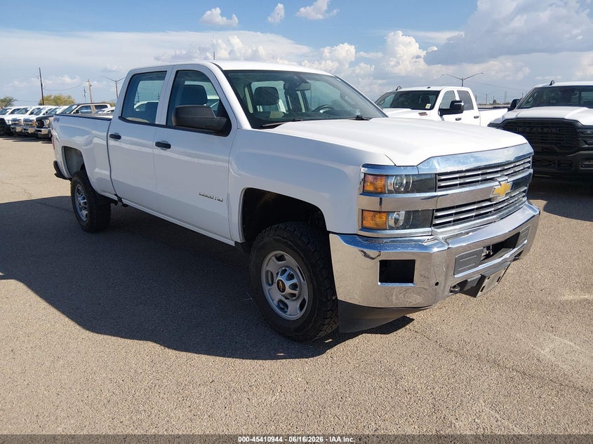 2018 Chevrolet Silverado 2500 VIN 1GC1KUEG0JF257881 IAAI salvage auction — NORMAL WEAR, Sf97 (Arizona), sold $14,100 on 2026-07-28 (photo 1)
