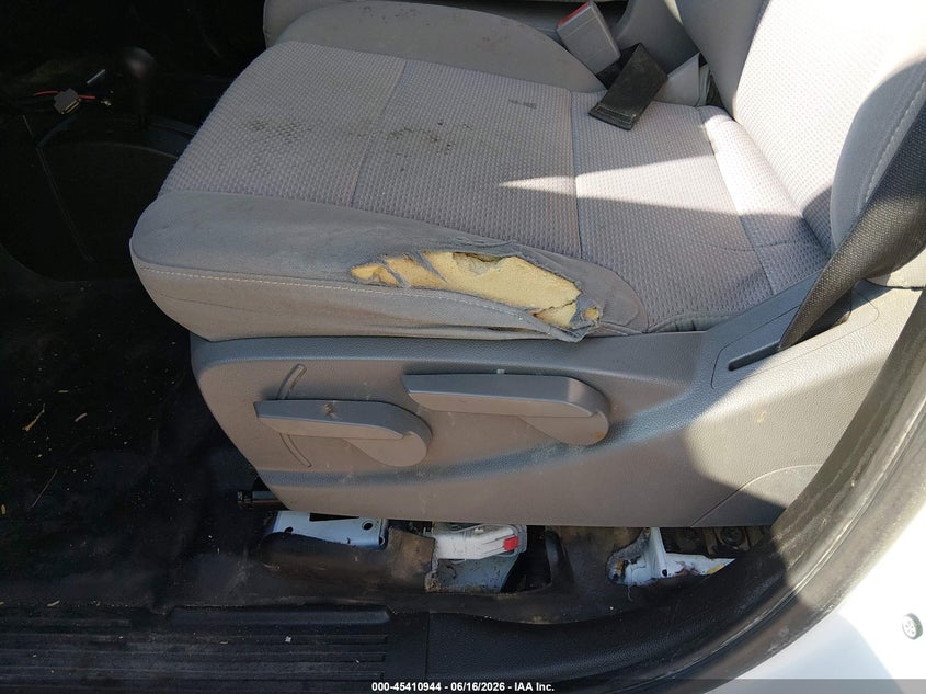 2018 Chevrolet Silverado 2500 VIN 1GC1KUEG0JF257881 IAAI salvage auction — NORMAL WEAR, Sf97 (Arizona), sold $14,100 on 2026-07-28 (photo 6)