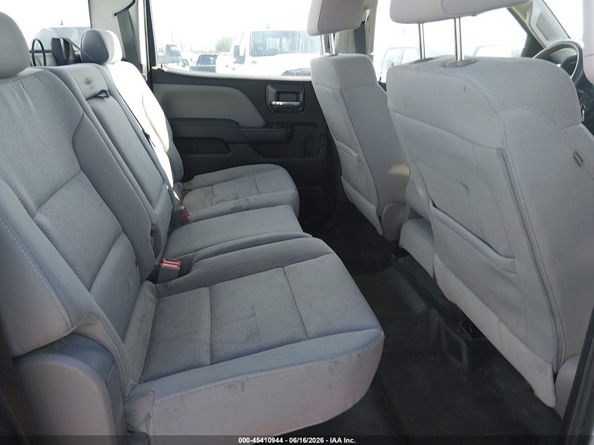 2018 Chevrolet Silverado 2500 VIN 1GC1KUEG0JF257881 IAAI salvage auction — NORMAL WEAR, Sf97 (Arizona), sold $14,100 on 2026-07-28 (photo 8)