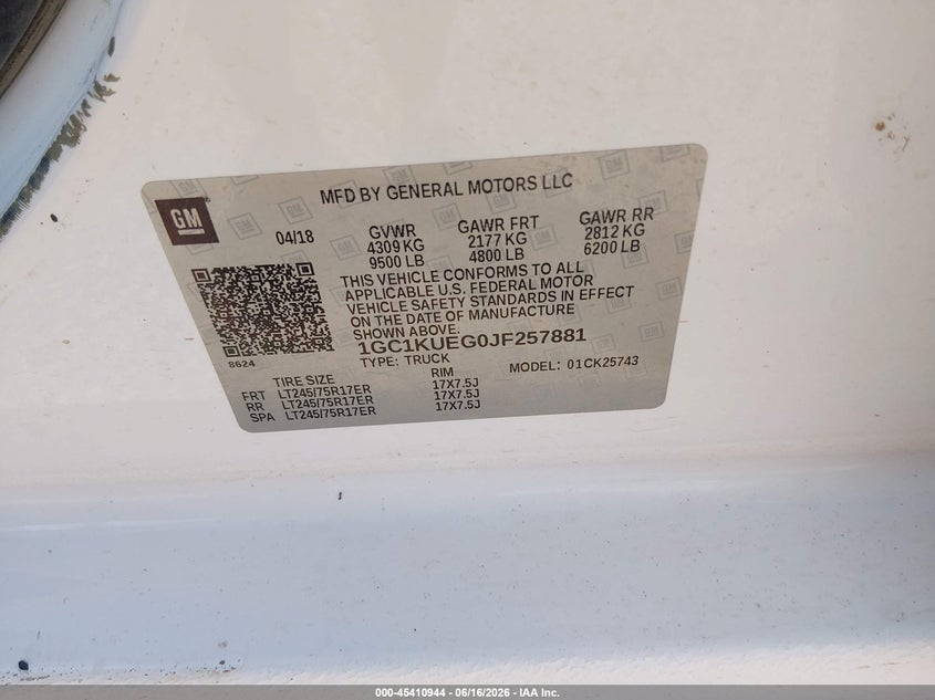 2018 Chevrolet Silverado 2500 VIN 1GC1KUEG0JF257881 IAAI salvage auction — NORMAL WEAR, Sf97 (Arizona), sold $14,100 on 2026-07-28 (photo 9)