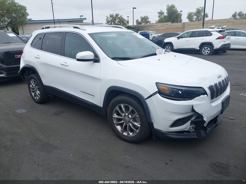 2019 Jeep Cherokee VIN 1C4PJLLB3KD240522 IAAI salvage auction — FRONT & REAR, Salvage Title, sold $1,900 on 2026-07-24 (photo 1)