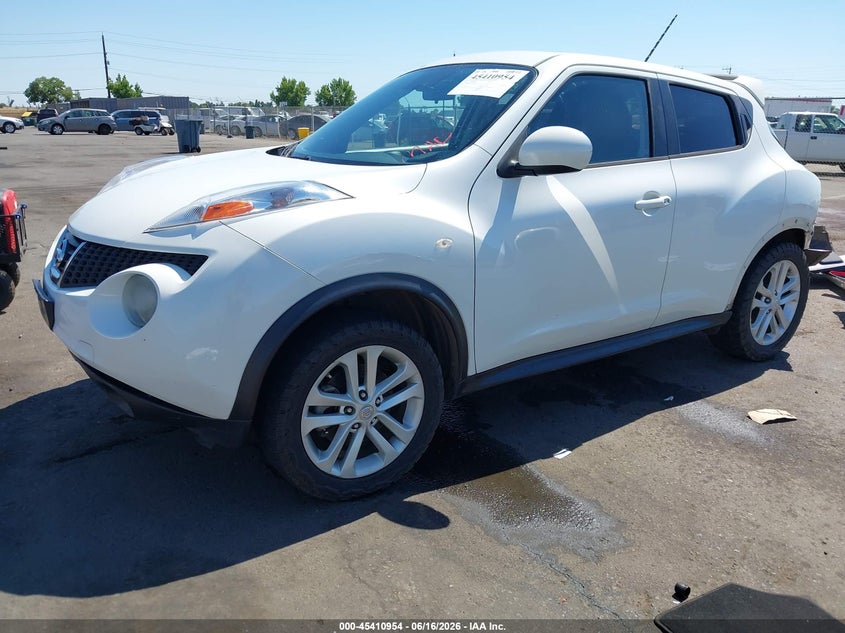2014 Nissan Juke VIN JN8AF5MV6ET360793 IAAI salvage auction — REAR END, Salvage (California), sold $1,000 on 2026-07-15 (photo 2)