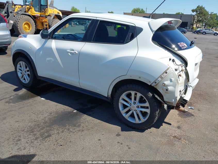 2014 Nissan Juke VIN JN8AF5MV6ET360793 IAAI salvage auction — REAR END, Salvage (California), sold $1,000 on 2026-07-15 (photo 3)