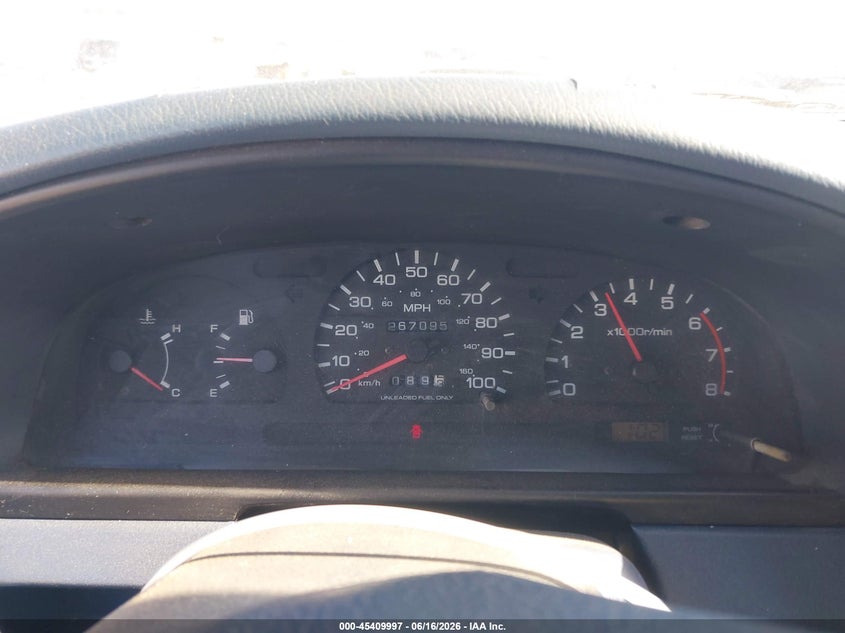 1995 Nissan Pathfinder VIN JN8HD17S2SW077218 IAAI salvage auction — FRONT END, Salvage (California), sold $225 on 2026-07-08 (photo 7)
