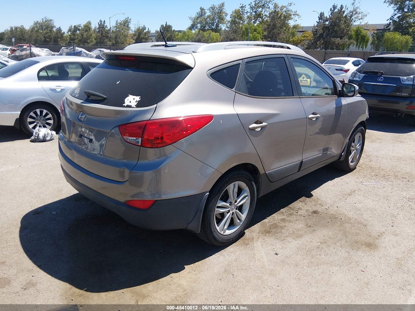 2012 Hyundai Tucson VIN KM8JU3AC6CU364371 IAAI salvage auction — FRONT END, Salvage (California), sold $2,100 on 2026-07-06 (photo 4)