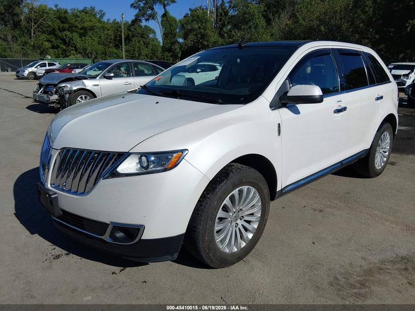 2013 Lincoln Mkx VIN 2LMDJ6JK2DBL25111 IAAI salvage auction — HAIL, Salvage (Kansas), sold $2,700 on 2026-07-09 (photo 2)