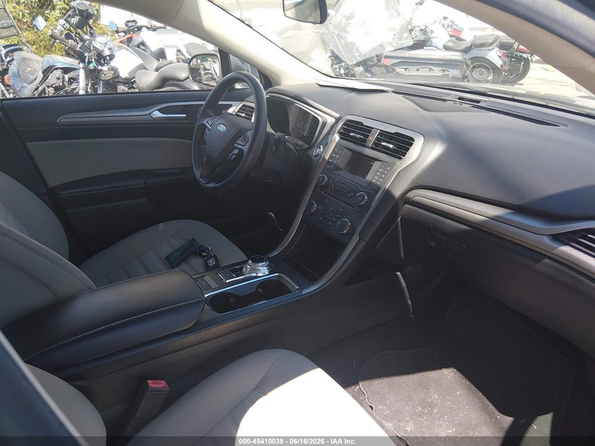 2018 Ford Fusion VIN 3FA6P0UU1JR254469 IAAI salvage auction — NORMAL WEAR, SF97 (Rhode Island), sold $9,950 on 2026-07-23 (photo 5)