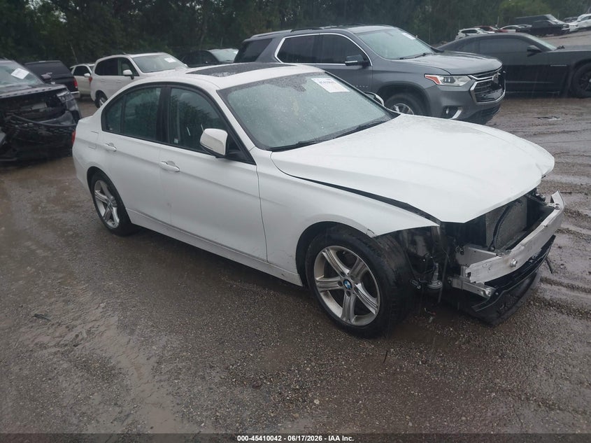 2014 BMW VIN WBA3D5C5XEKX98327 IAAI salvage auction — FRONT END, Salvage (Indiana), sold $550 on 2026-07-22 (photo 1)