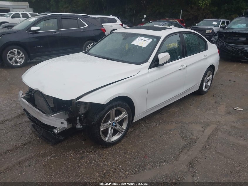 2014 BMW VIN WBA3D5C5XEKX98327 IAAI salvage auction — FRONT END, Salvage (Indiana), sold $550 on 2026-07-22 (photo 2)