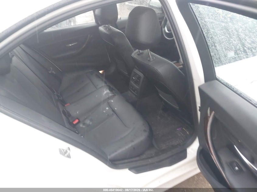2014 BMW VIN WBA3D5C5XEKX98327 IAAI salvage auction — FRONT END, Salvage (Indiana), sold $550 on 2026-07-22 (photo 8)
