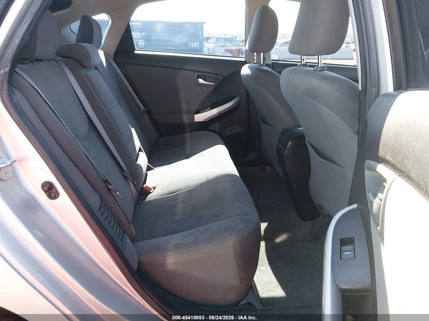 2013 Toyota Prius VIN JTDKN3DU9D5541291 IAAI salvage auction — NORMAL WEAR, Clear (Nevada), sold $3,400 on 2026-07-17 (photo 8)