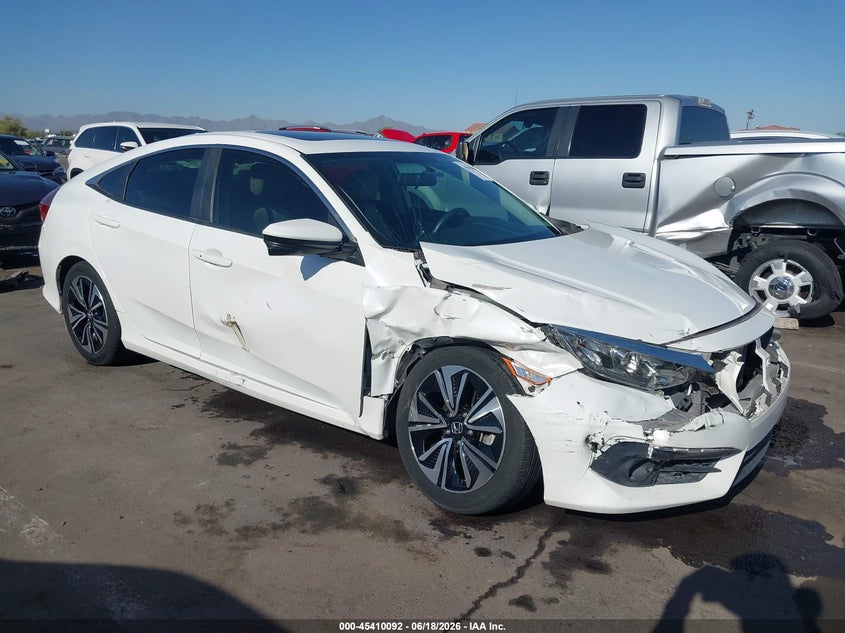 2018 Honda Civic VIN JHMFC1F35JX009826 IAAI salvage auction — RIGHT FRONT, Salvage Title, sold $4,050 on 2026-07-28 (photo 1)