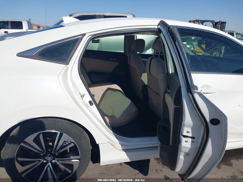 2018 Honda Civic VIN JHMFC1F35JX009826 IAAI salvage auction — RIGHT FRONT, Salvage Title, sold $4,050 on 2026-07-28 (photo 8)