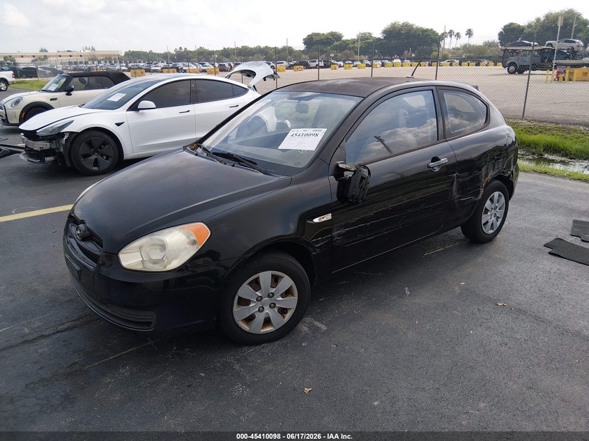 2011 Hyundai Accent VIN KMHCM3AC8BU199785 IAAI salvage auction — LEFT SIDE, Rebuildable (Florida), sold $750 on 2026-07-16 (photo 2)