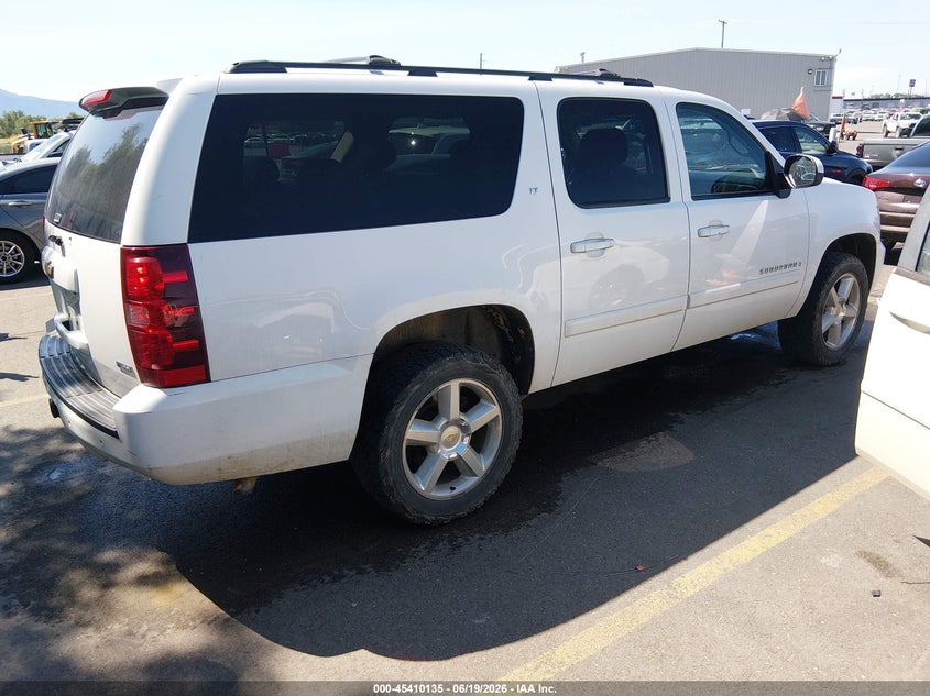 2008 Chevrolet Suburban 1500 VIN 3GNFK16388G159682 IAAI salvage auction — REAR END, Salvage (Utah), sold $775 on 2026-07-09 (photo 4)