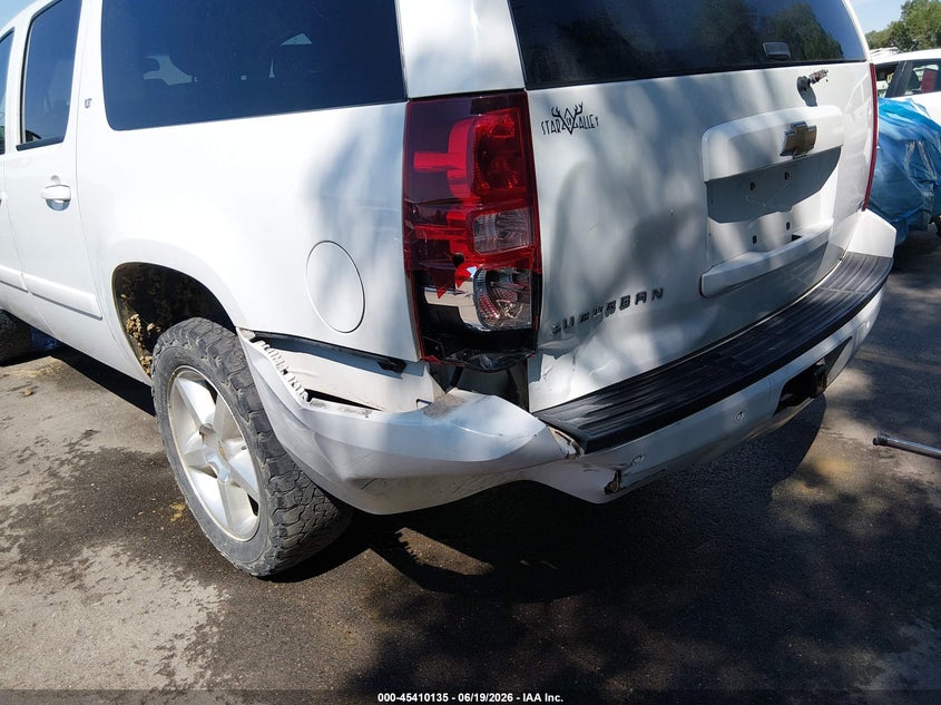 2008 Chevrolet Suburban 1500 VIN 3GNFK16388G159682 IAAI salvage auction — REAR END, Salvage (Utah), sold $775 on 2026-07-09 (photo 6)