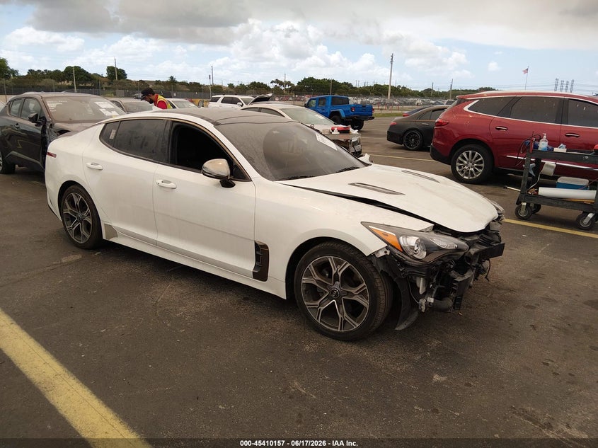 2020 Kia Stinger VIN KNAE15LA3L6084463 IAAI salvage auction — FRONT END, Certificate Of Destruction (Florida), sold $3,225 on 2026-07-09 (photo 1)