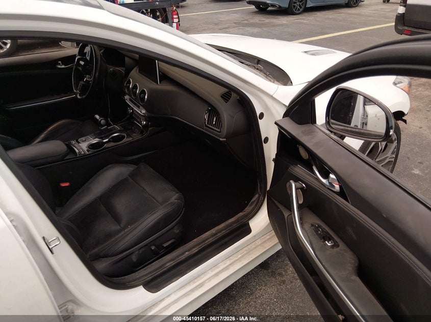 2020 Kia Stinger VIN KNAE15LA3L6084463 IAAI salvage auction — FRONT END, Certificate Of Destruction (Florida), sold $3,225 on 2026-07-09 (photo 5)