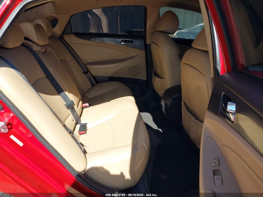2012 Hyundai VIN KMHEC4A47CA026837 IAAI salvage auction — RIGHT FRONT, Salvage Title, sold $775 on 2026-07-22 (photo 8)