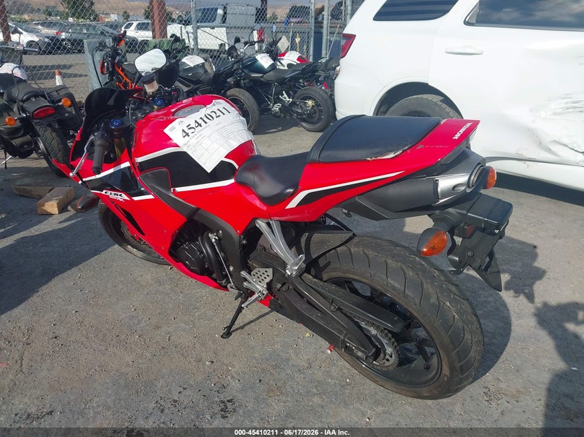 2017 Honda VIN JH2PC40H3HK300044 IAAI salvage auction — FRONT END, Salvage Title, sold $525 on 2026-07-30 (photo 3)