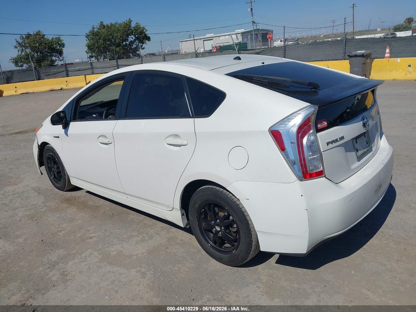 2012 Toyota Prius VIN JTDKN3DU4C5417590 IAAI salvage auction — NORMAL WEAR, Clear - Dealer Only (California), sold $3,050 on 2026-07-09 (photo 3)