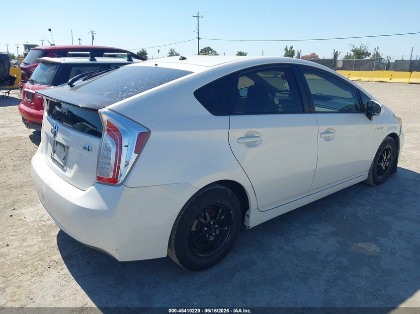 2012 Toyota Prius VIN JTDKN3DU4C5417590 IAAI salvage auction — NORMAL WEAR, Clear - Dealer Only (California), sold $3,050 on 2026-07-09 (photo 4)
