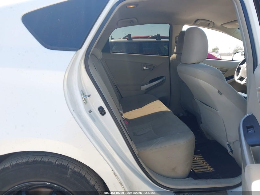 2012 Toyota Prius VIN JTDKN3DU4C5417590 IAAI salvage auction — NORMAL WEAR, Clear - Dealer Only (California), sold $3,050 on 2026-07-09 (photo 8)