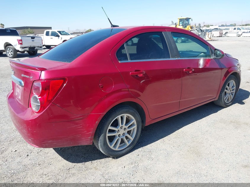 2014 Chevrolet SONIC VIN 1G1JC5SG3E4129149 IAAI salvage auction — NORMAL WEAR, Clear (California), sold $250 on 2026-07-09 (photo 4)