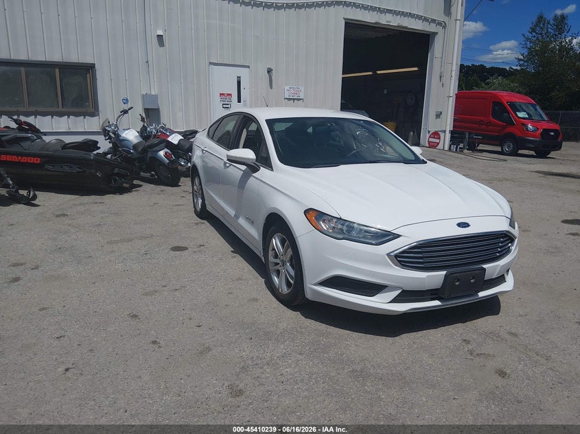 2018 Ford Fusion VIN 3FA6P0UU3JR281981 IAAI salvage auction — NORMAL WEAR, SF97 (Rhode Island), sold $9,700 on 2026-07-23 (photo 1)