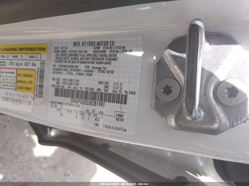 2018 Ford Fusion VIN 3FA6P0UU3JR281981 IAAI salvage auction — NORMAL WEAR, SF97 (Rhode Island), sold $9,700 on 2026-07-23 (photo 9)