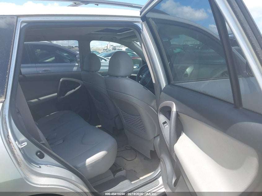 2008 Toyota Rav4 VIN JTMZD31V985086558 IAAI salvage auction — NORMAL WEAR, Clear (Tennessee), sold $1,500 on 2026-07-09 (photo 8)