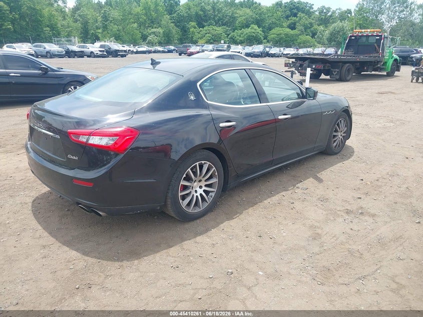 2015 Maserati Ghibli VIN ZAM57RTA2F1149664 IAAI salvage auction — LEFT & RIGHT, Salvage Title, sold $3,850 on 2026-08-12 (photo 4)
